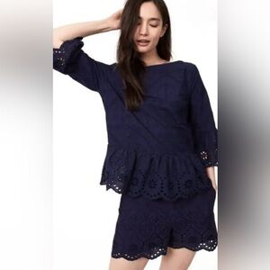 #166 Ann Taylor Loft Navy Blue Eyelet Lace Shorts
100% Cotton